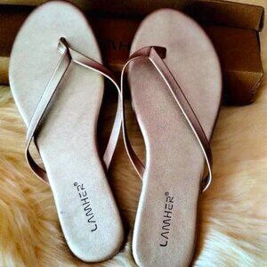 4/20 LAMHER (7) Flat Gold Metallic Thong Slip on Casual Flip Flops